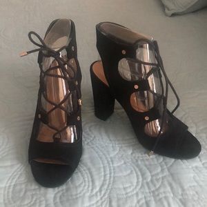 Black Indigo Rd lace up heels
